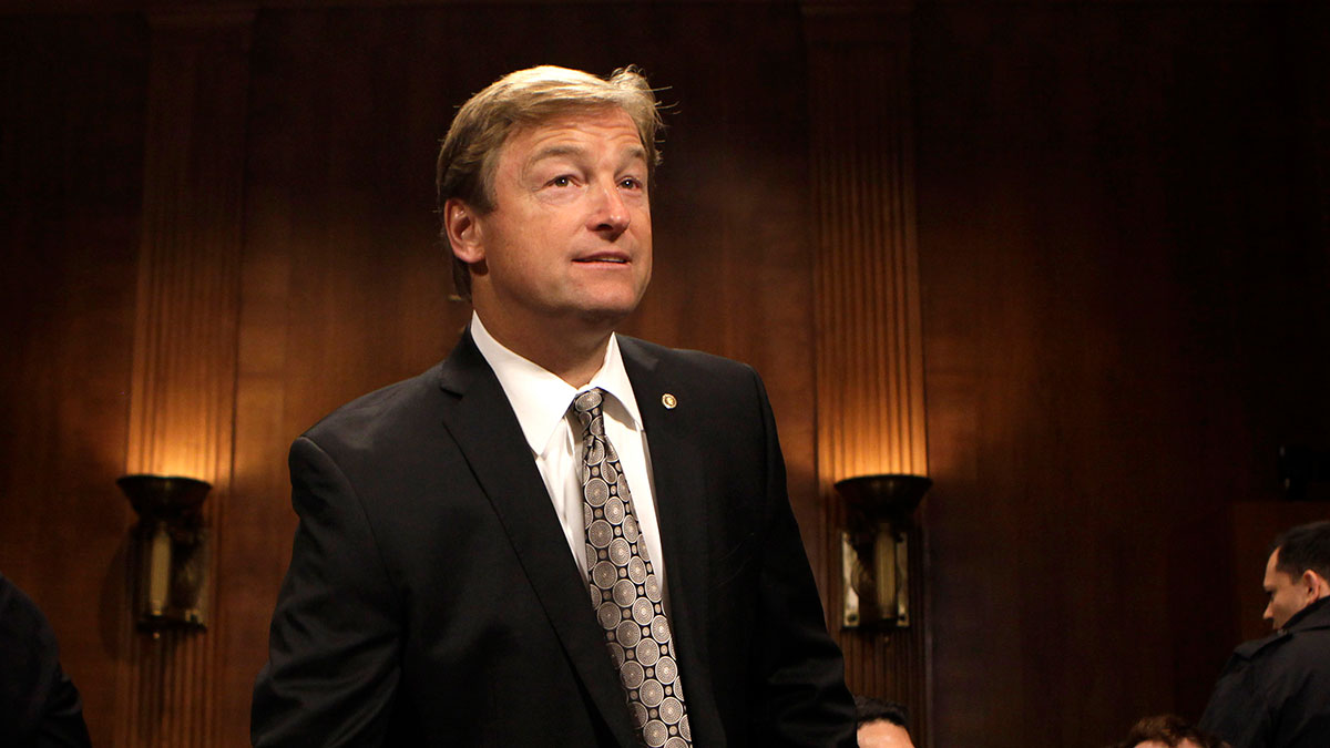 Republicans in Key Races Turn Quiet on Tax Cuts