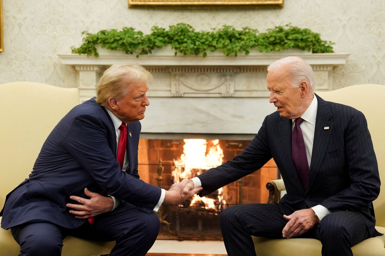 Trump Meets with Biden, Thanks Him for Smooth Transition