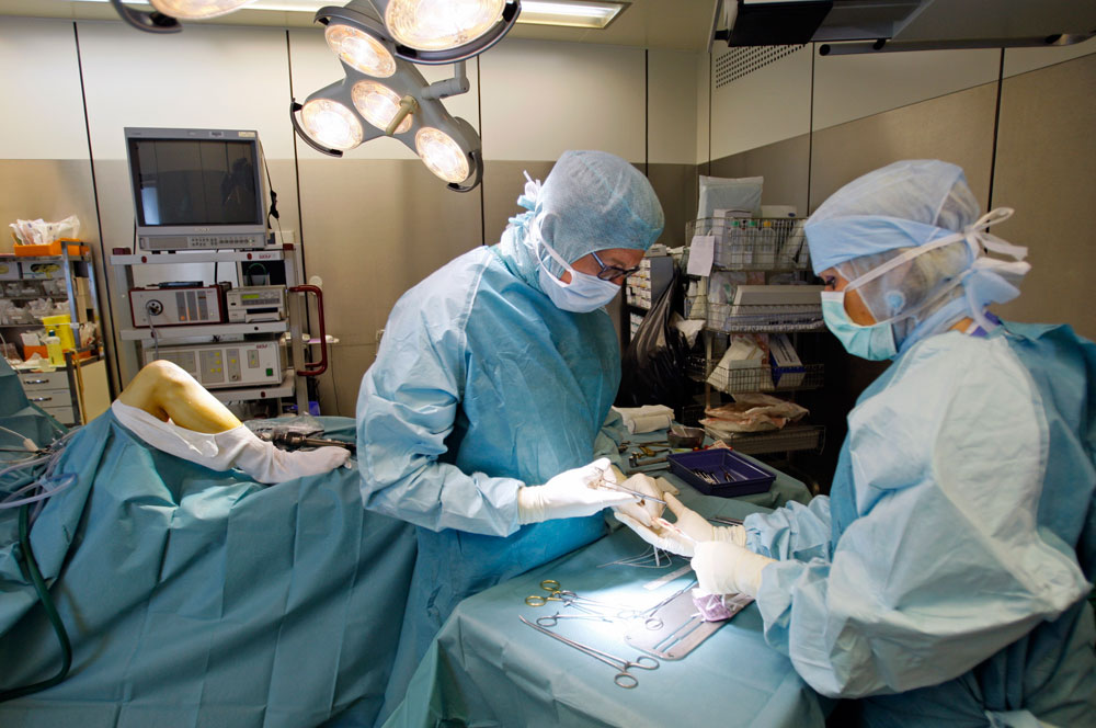 As Docs Opt Out of Obamacare, a Two-Tiered System Is Born