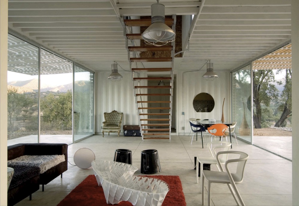 The Manifesto House