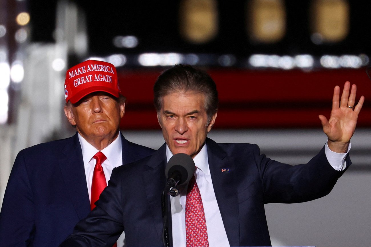 Trump Picks TV’s Dr. Oz to Run Medicare and Medicaid