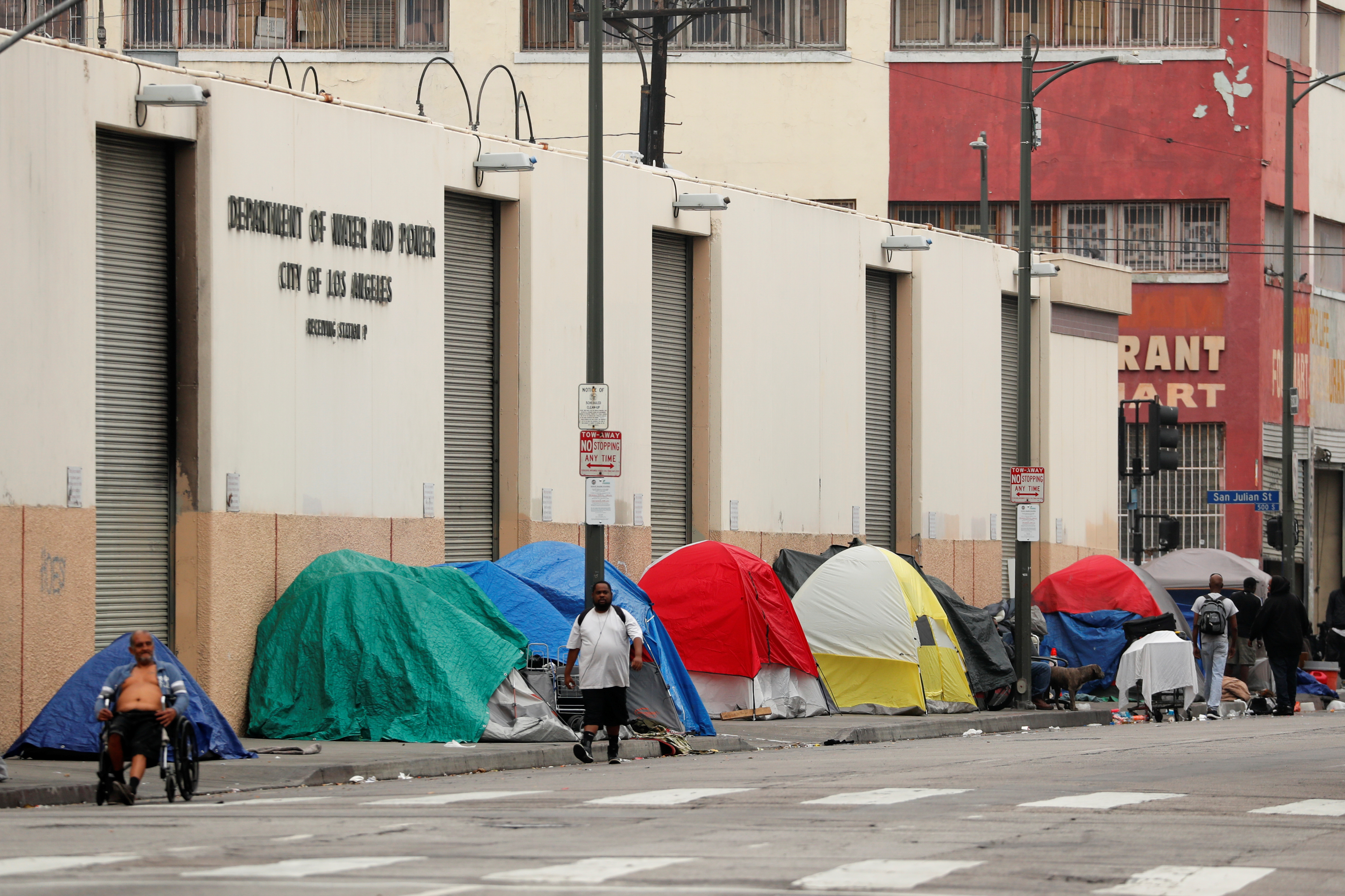 Rising Income Inequality Is a Fiscal Risk: Moody’s