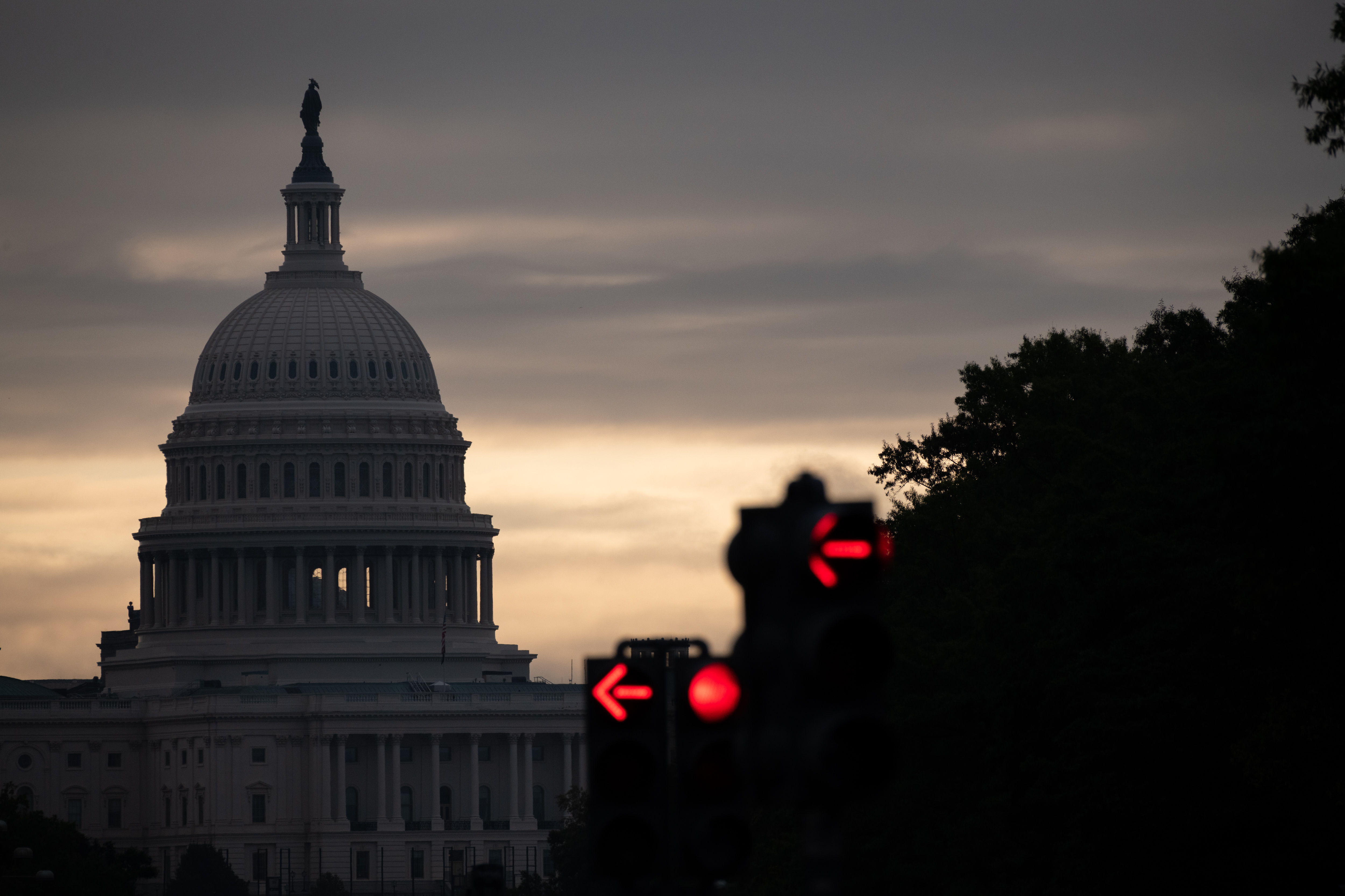 Congress Scrambles to Avert Christmas Shutdown