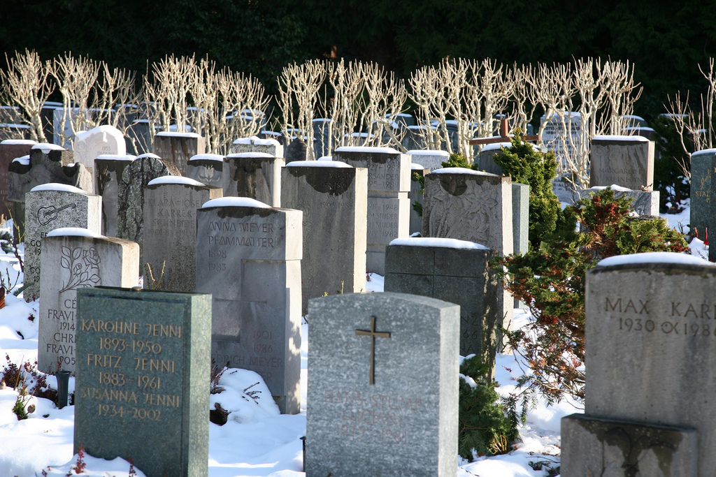 Life Expectancy Sees Biggest Drop Since WWII