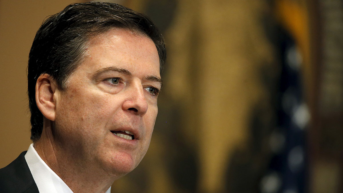 Clinton Dodges Indictment, but Not FBI Director’s Scorn