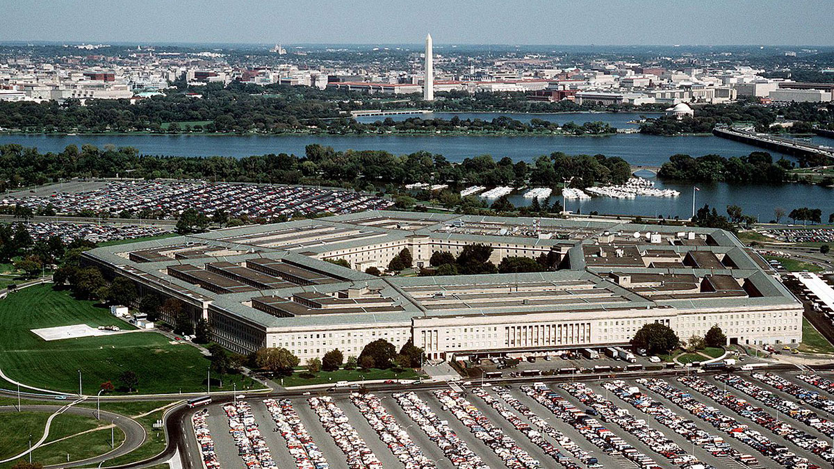 Senate Advances $750 Billion Defense Bill