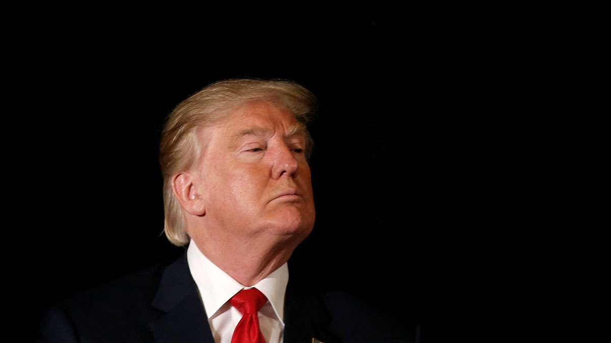 Trump Claims His Ethics Reforms Will End Government Corruption