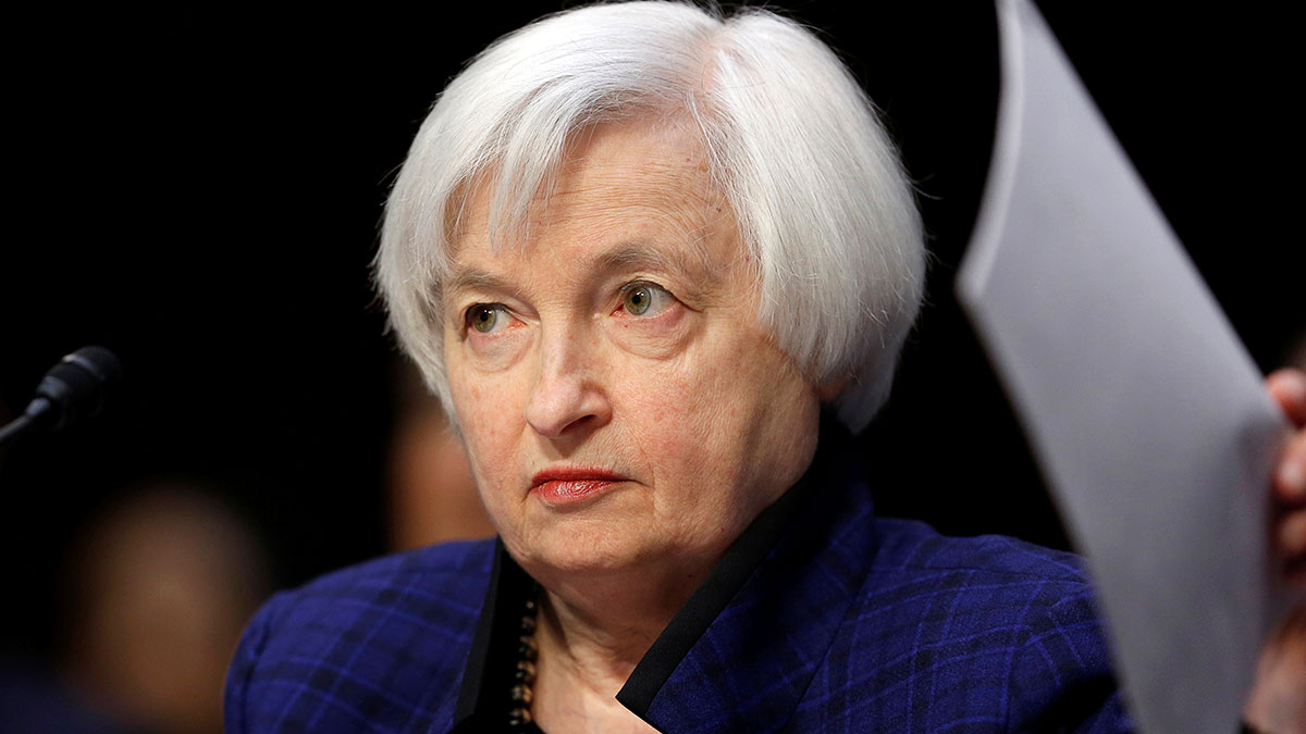 Treasury Could Run Out of Cash in December: CBO