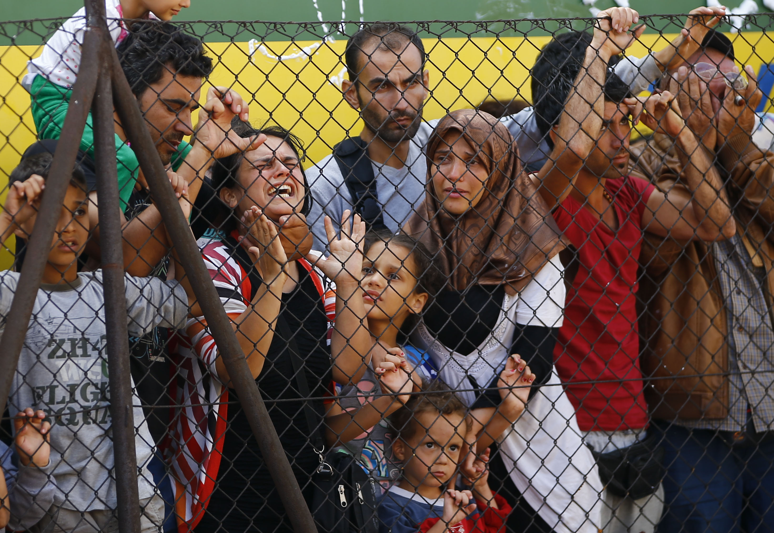 'Mama Merkel' Opens the Door to Syrian Refugees as Most Germans Cheer