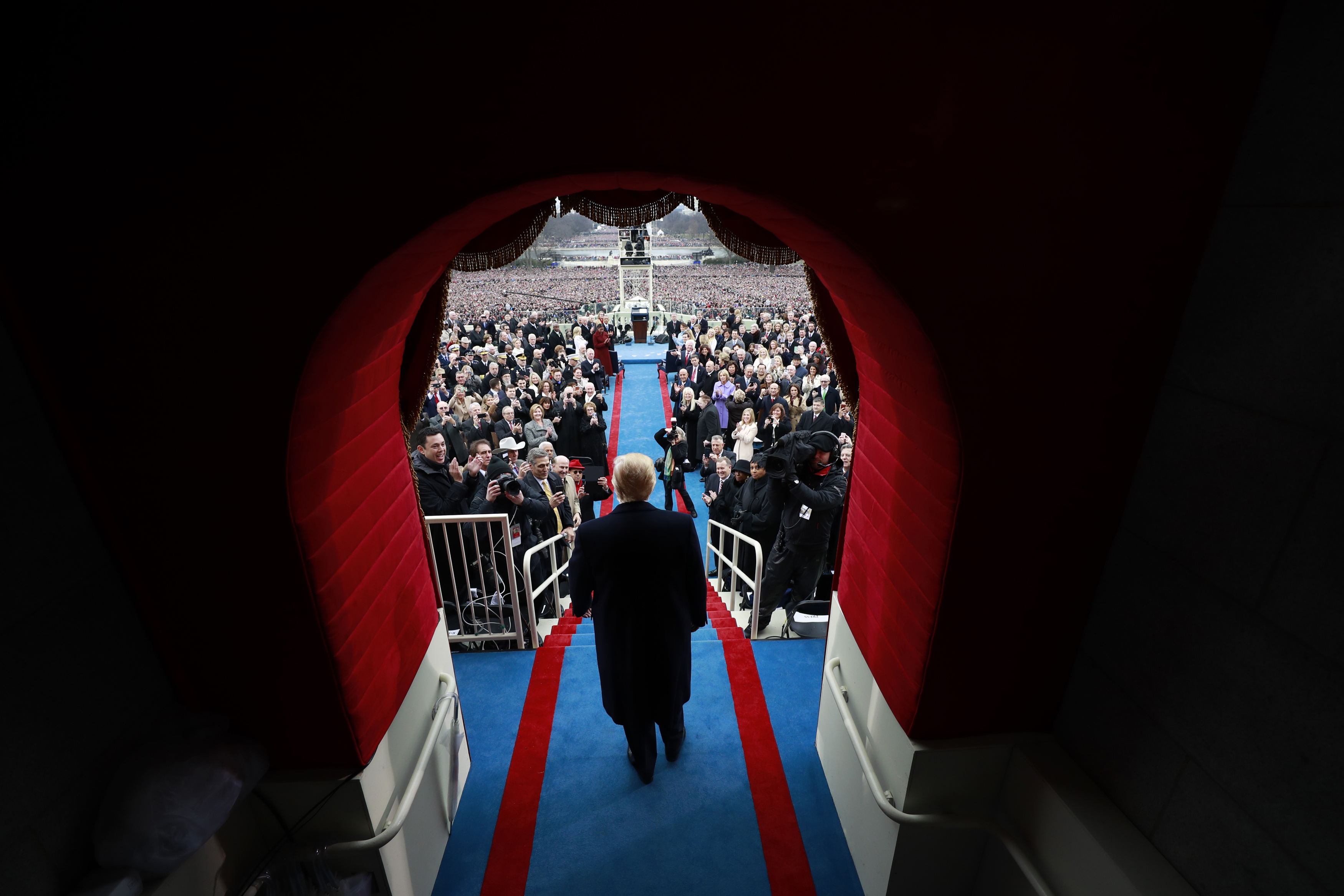 Trump Era Begins with Moves Against Regulations, Obamacare