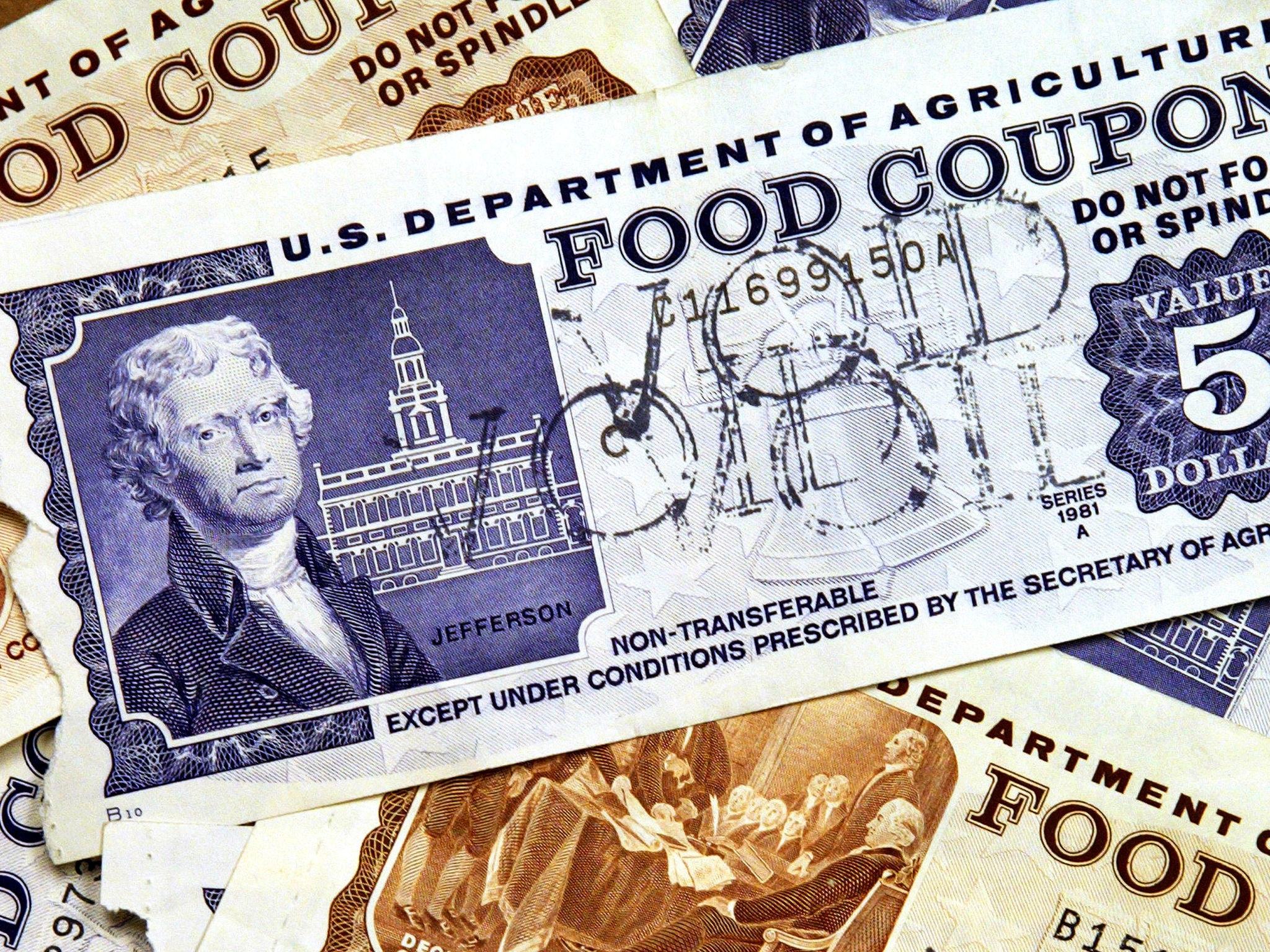 Food Stamp Use Is Falling, and So Is the Cost