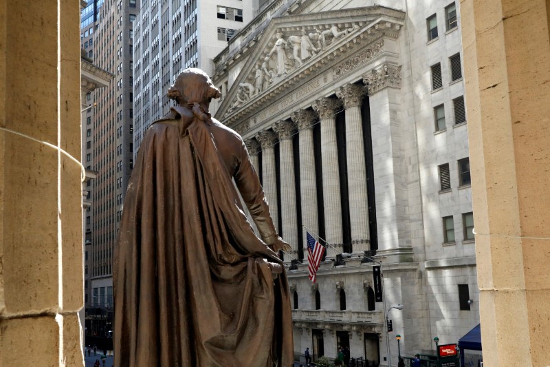 Even Wall Street Warns: This Market Is 'Weird'