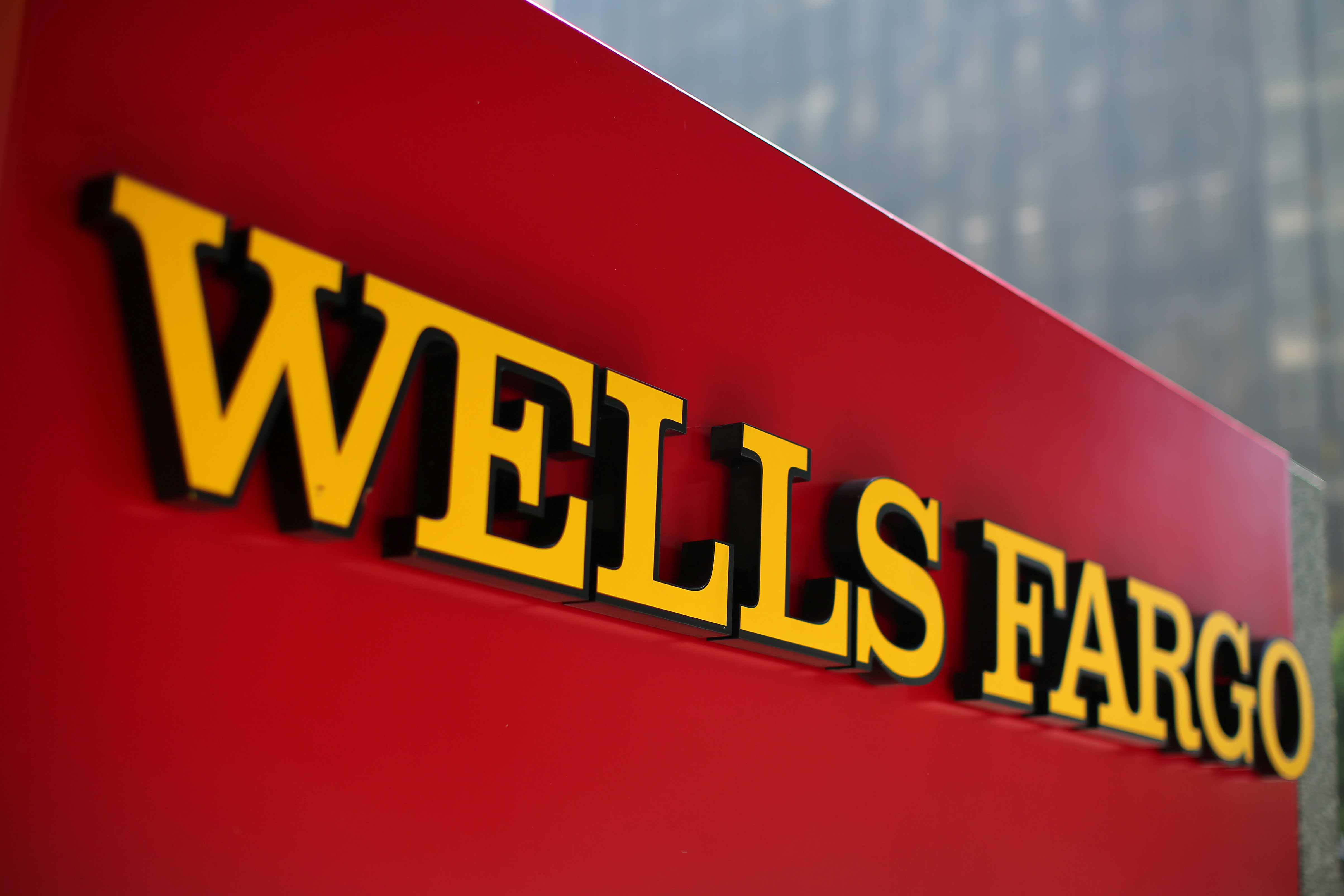 The 10 Financial Companies That Need to Win Back Your Trust
